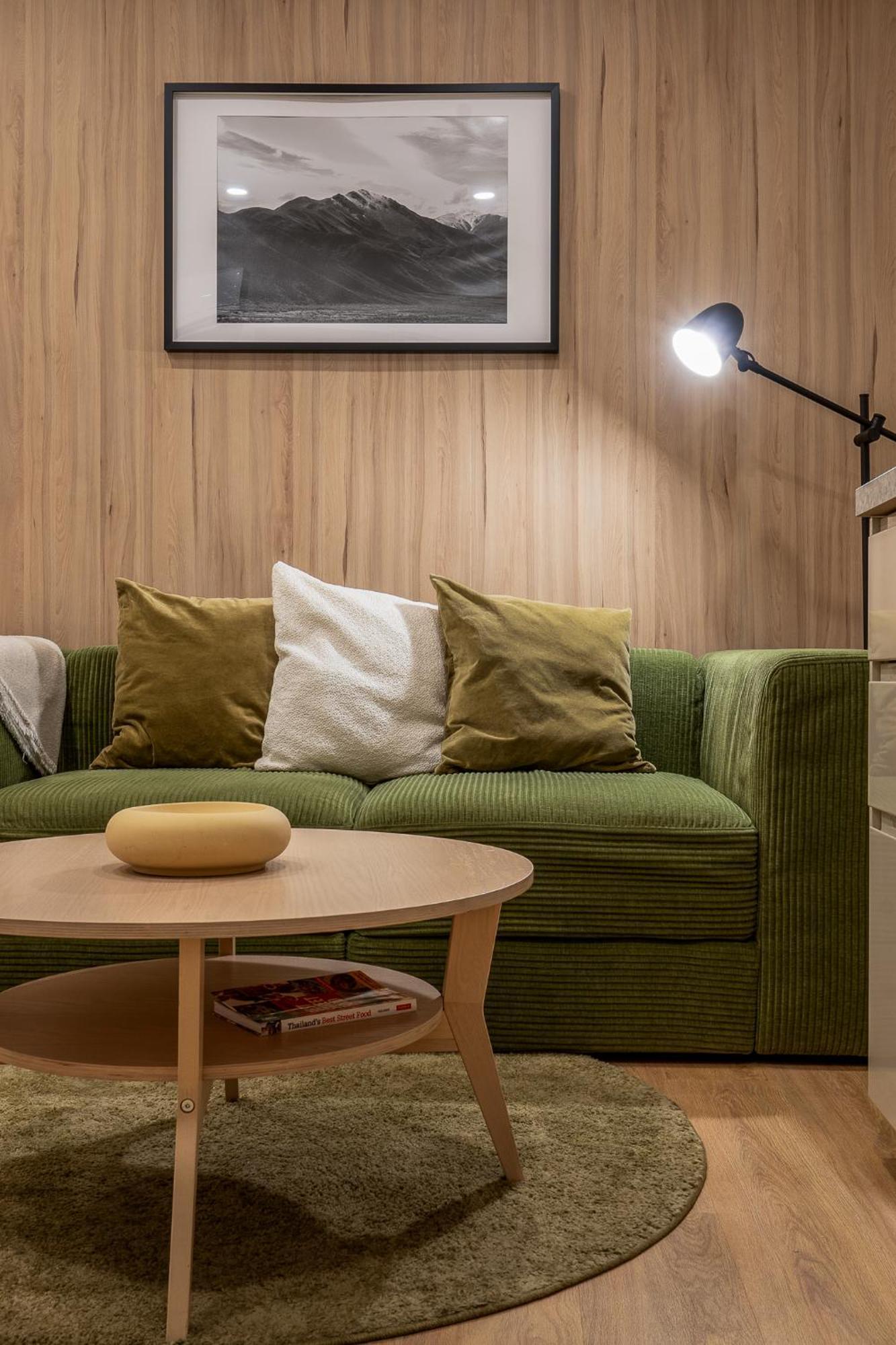 2 Bed 2 Bath / Luxury / 1 Min Walk To Bts Asok Căn hộ *